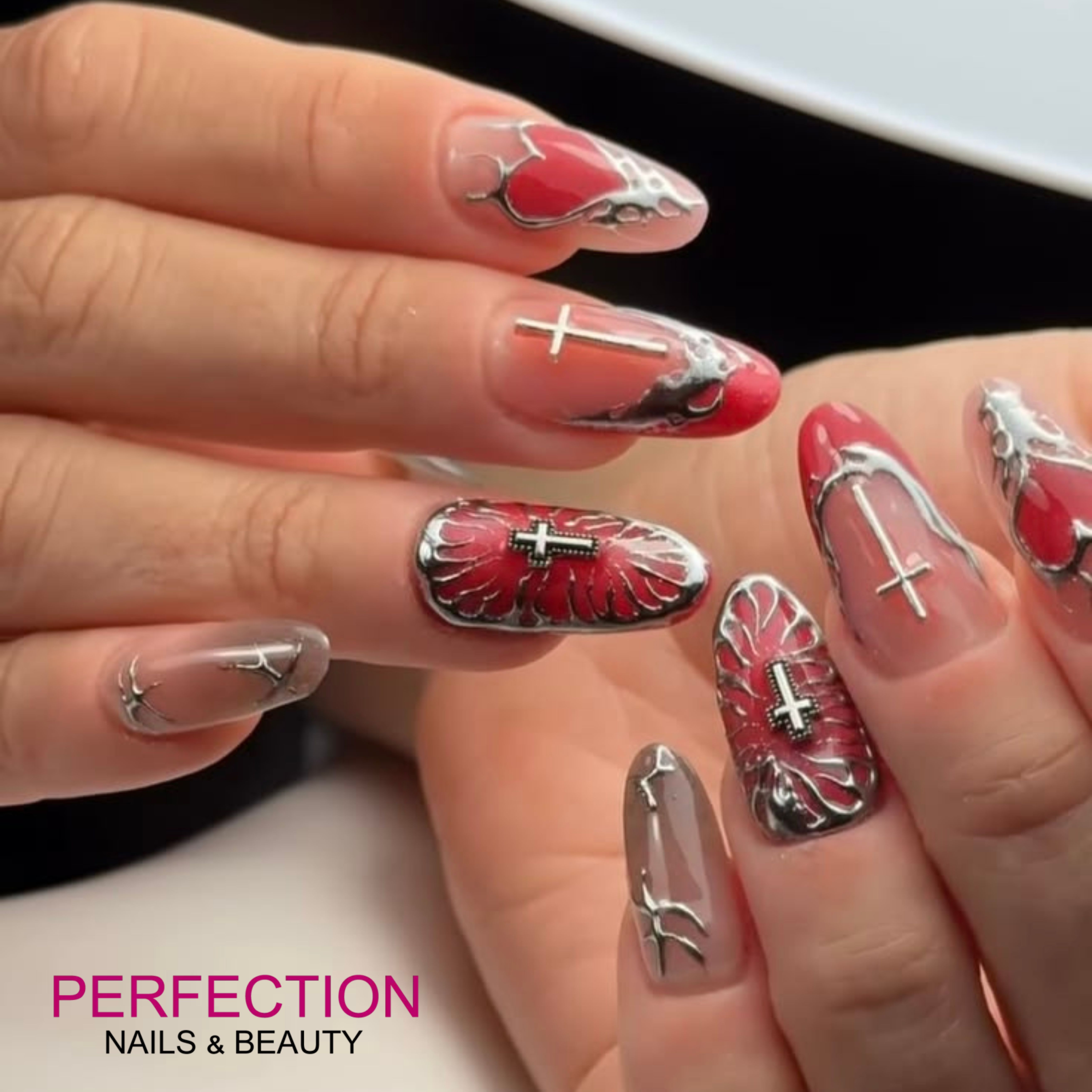 Top nails